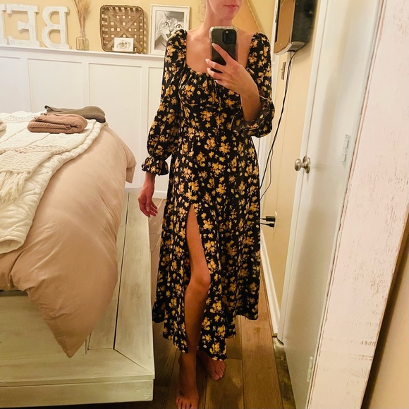 Long Sleeve Floral Bohemian Midi Dress - Picture 11 of 15